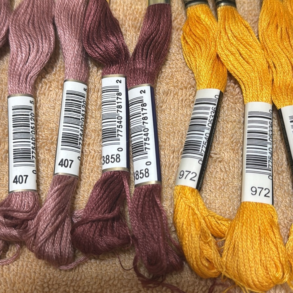 SET OF 20 DMC Assorted Embroidery Floss Set 8m/8.7 yd - Picture 8 of 9